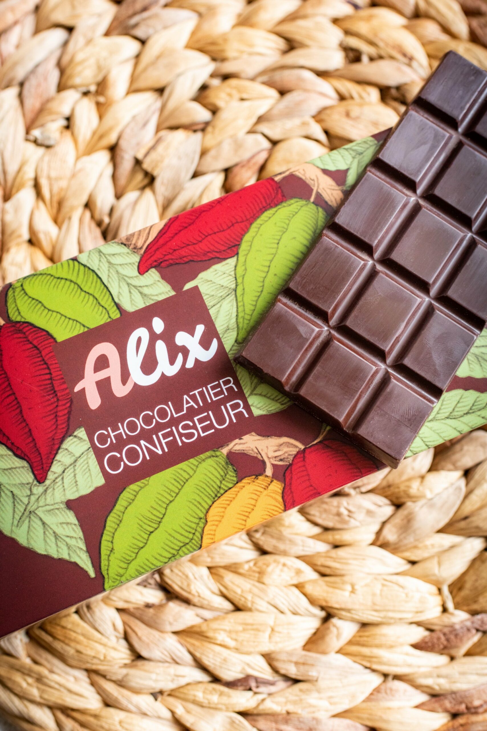 Tablette Au Chocolat Noir 66% Cameroun – Alix Chocolat ! | Chocolatier ...